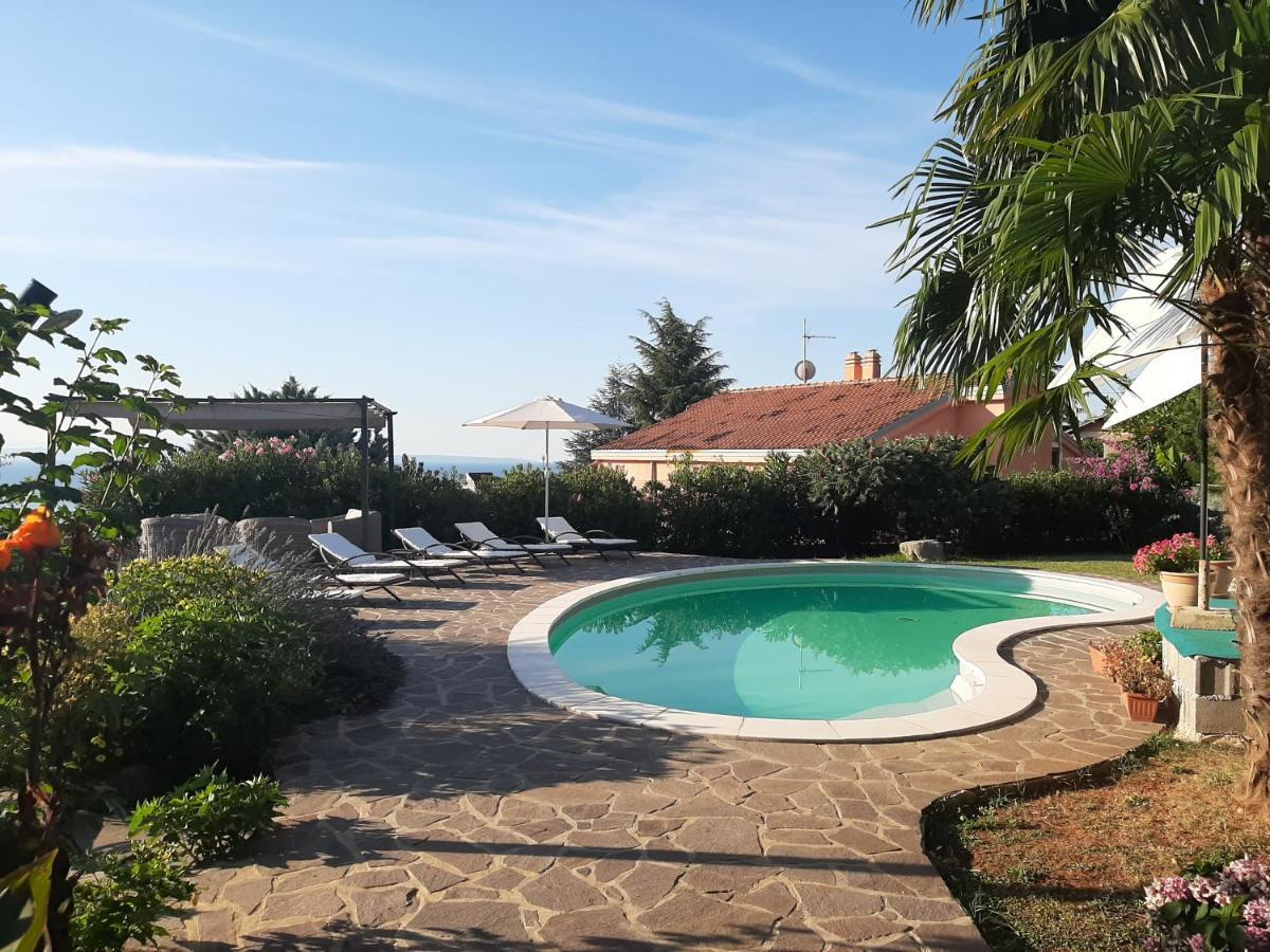 B&B Eva Ičići Exteriör bild