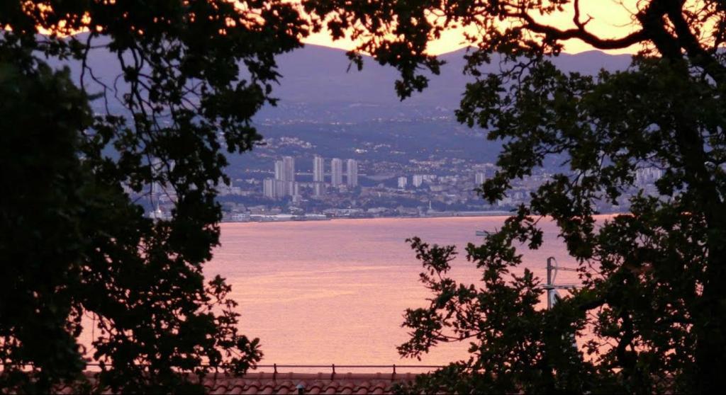 B&B Eva Ičići Exteriör bild